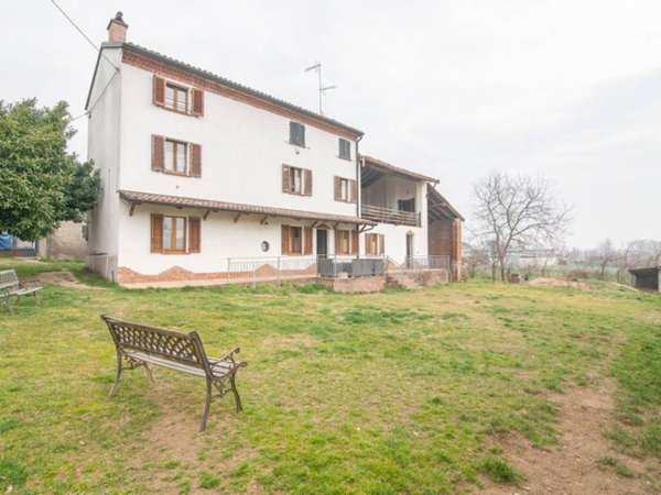 casa indipendente in vendita a Bosnasco in zona Cardazzo