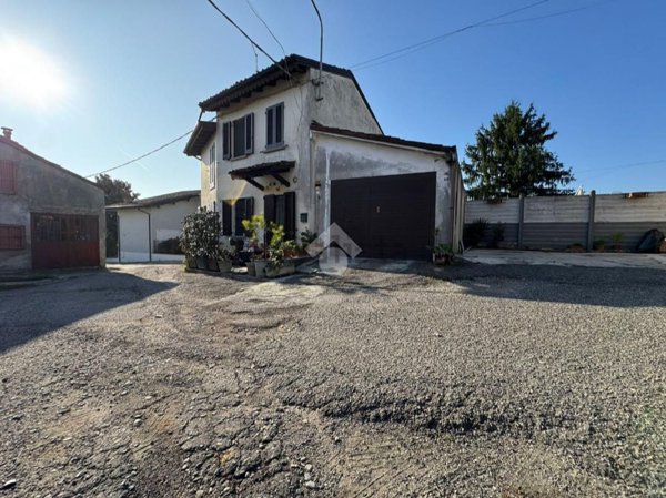 casa indipendente in vendita a Bosnasco