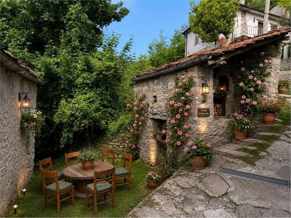 casa indipendente in vendita a Brallo di Pregola