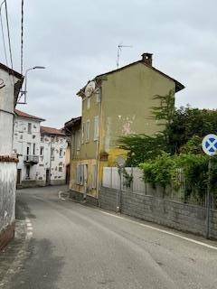 casa indipendente in vendita a Breme