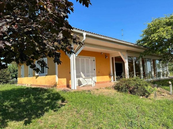 casa indipendente in vendita a Bressana Bottarone