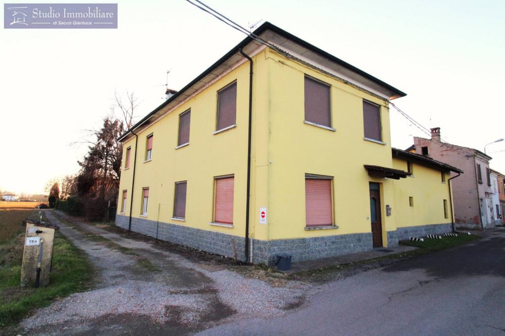 casa semindipendente in vendita a Bressana Bottarone