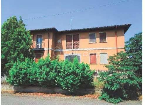 appartamento in vendita a Bressana Bottarone