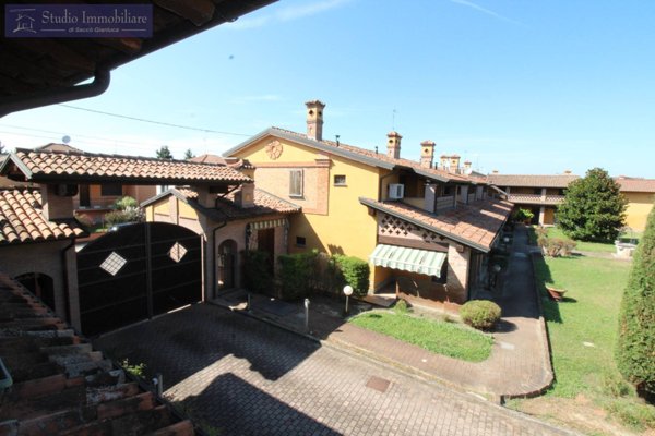 casale in vendita a Bressana Bottarone