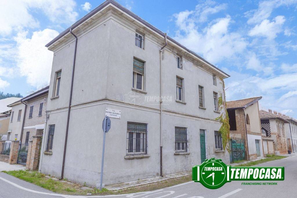 casa indipendente in vendita a Bressana Bottarone in zona Argine