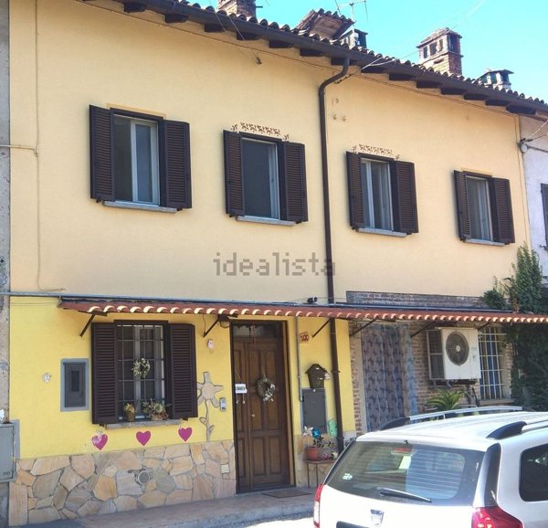 appartamento in vendita a Bressana Bottarone