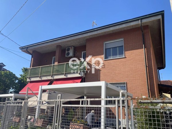 appartamento in vendita a Bressana Bottarone