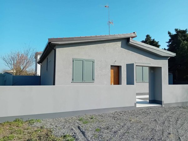 casa indipendente in vendita a Bressana Bottarone