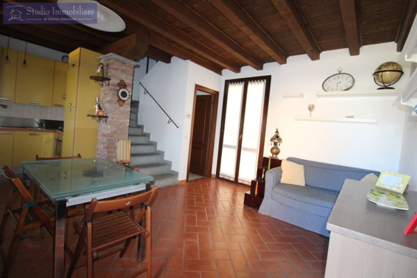 casale in vendita a Bressana Bottarone