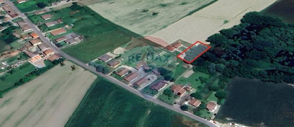 terreno edificabile in vendita a Bressana Bottarone