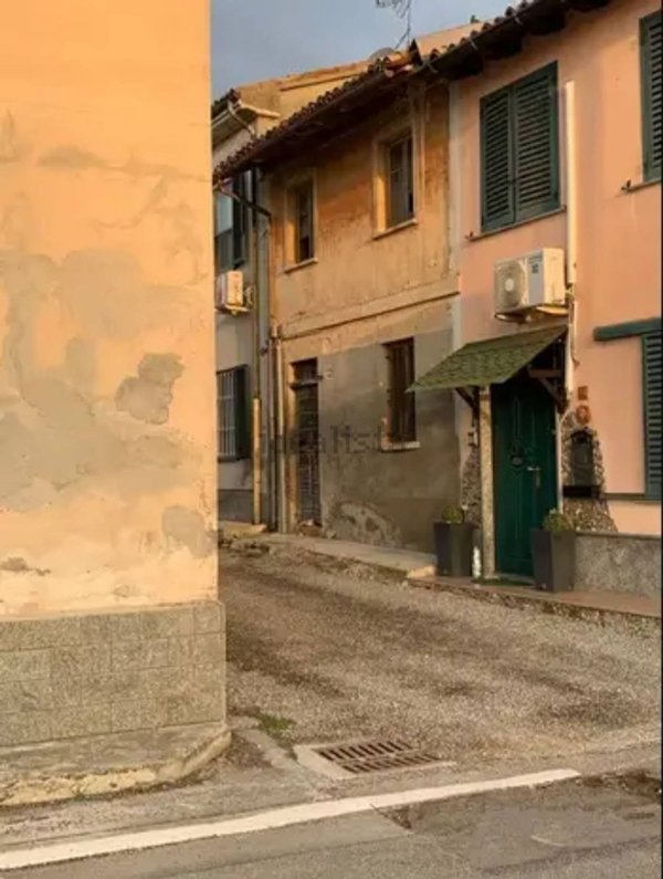 casa indipendente in vendita a Bressana Bottarone in zona Argine