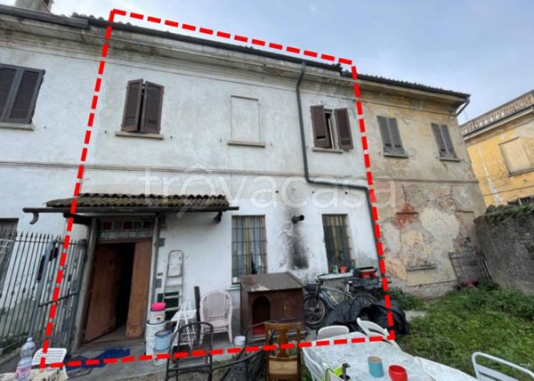 casa semindipendente in vendita a Bressana Bottarone