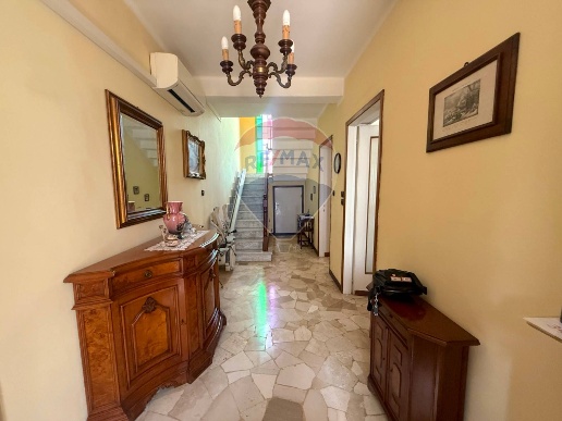 casa indipendente in vendita a Bressana Bottarone