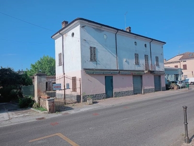 casa indipendente in vendita a Bressana Bottarone
