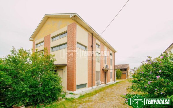 casa indipendente in vendita a Bressana Bottarone