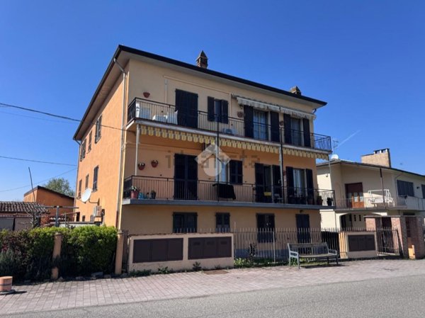 appartamento in vendita a Bressana Bottarone