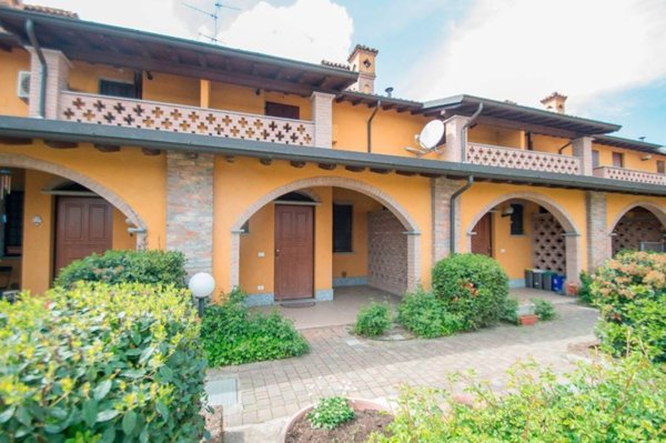 casa indipendente in vendita a Bressana Bottarone