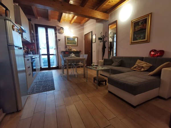 appartamento in vendita a Bressana Bottarone