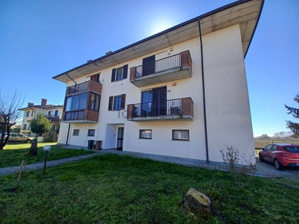 appartamento in vendita a Bressana Bottarone