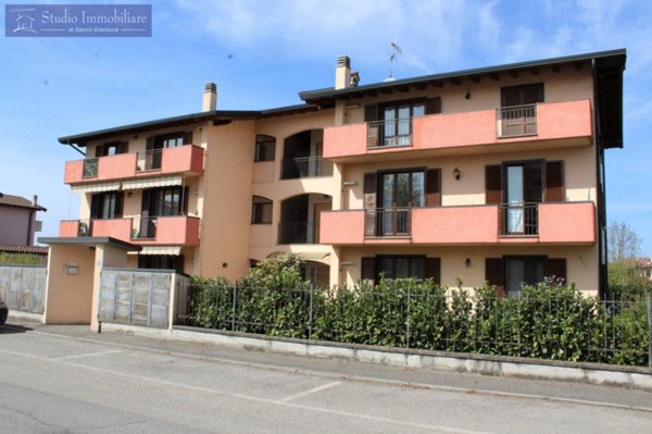 appartamento in vendita a Bressana Bottarone