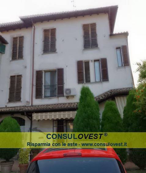 casa indipendente in vendita a Bressana Bottarone in zona Argine