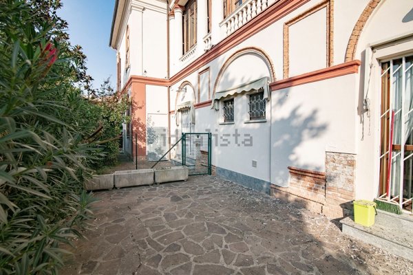 appartamento in vendita a Bressana Bottarone