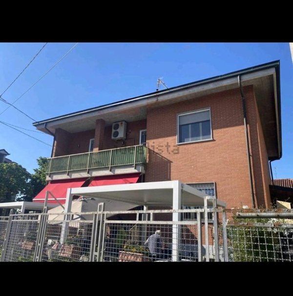 appartamento in vendita a Bressana Bottarone