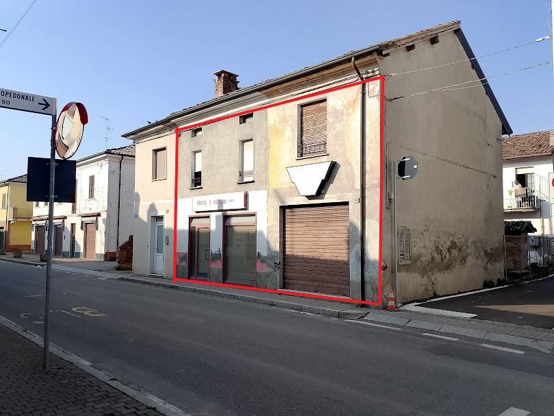 casa indipendente in vendita a Bressana Bottarone