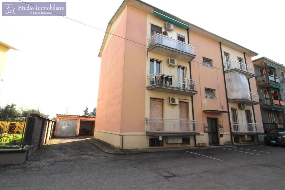 appartamento in vendita a Bressana Bottarone