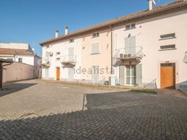 appartamento in vendita a Bressana Bottarone