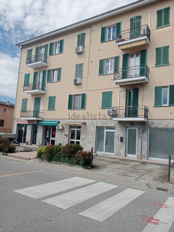 appartamento in vendita a Bressana Bottarone in zona Argine
