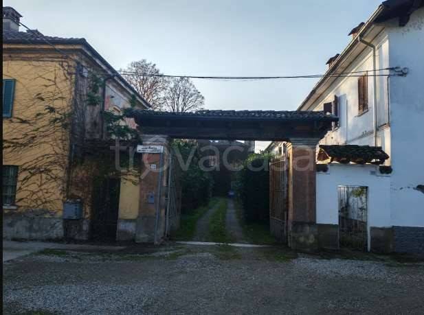 casa indipendente in vendita a Bressana Bottarone