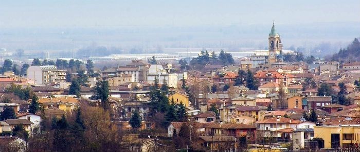 casa semindipendente in vendita a Broni