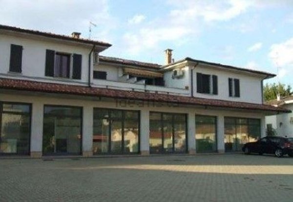 locale di sgombero in vendita a Broni