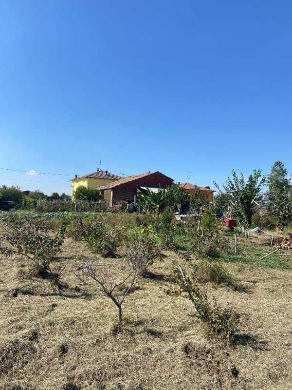 casa indipendente in vendita a Broni
