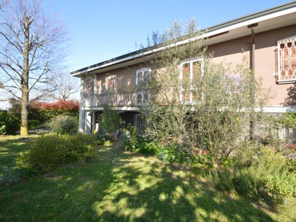 casa indipendente in vendita a Broni
