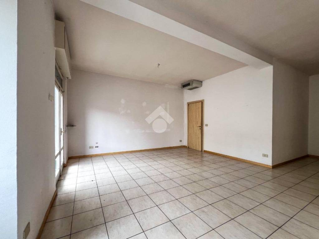 appartamento in vendita a Broni