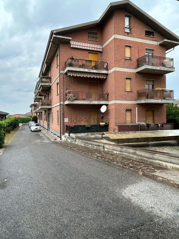 appartamento in vendita a Broni