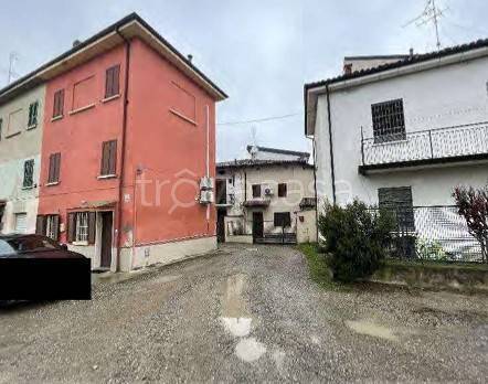 casa indipendente in vendita a Broni