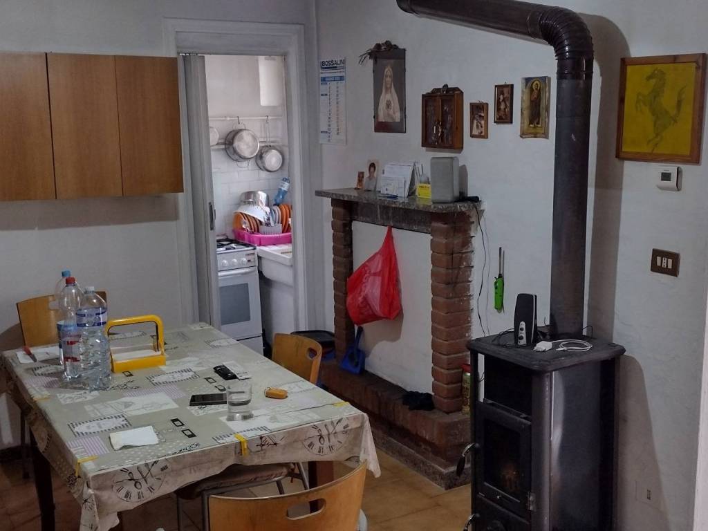 casa indipendente in vendita a Broni