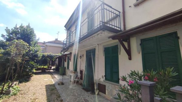 casa indipendente in vendita a Broni