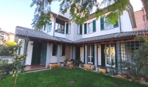 casa indipendente in vendita a Broni