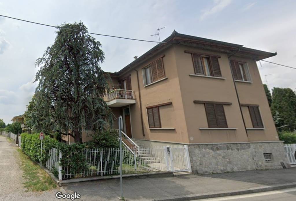 casa indipendente in vendita a Broni