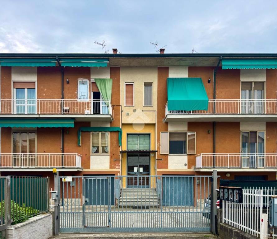 appartamento in vendita a Broni