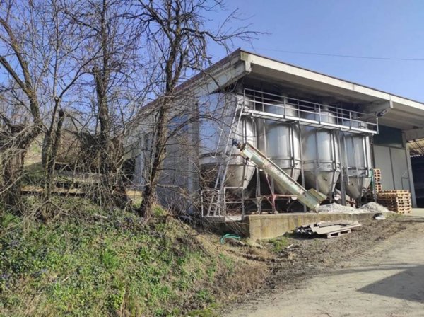terreno agricolo in vendita a Broni