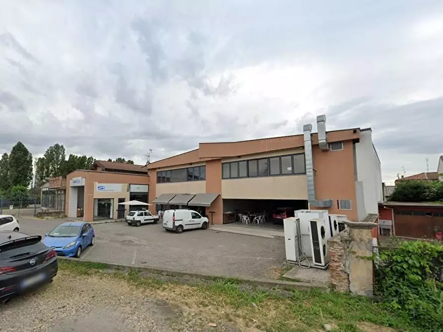 locale di sgombero in vendita a Broni