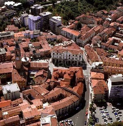 negozio in vendita a Broni