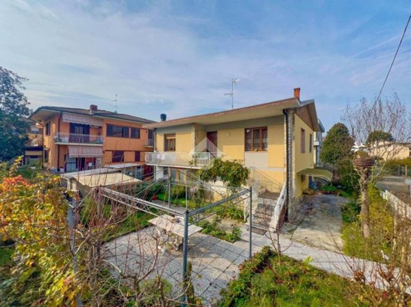 casa indipendente in vendita a Broni