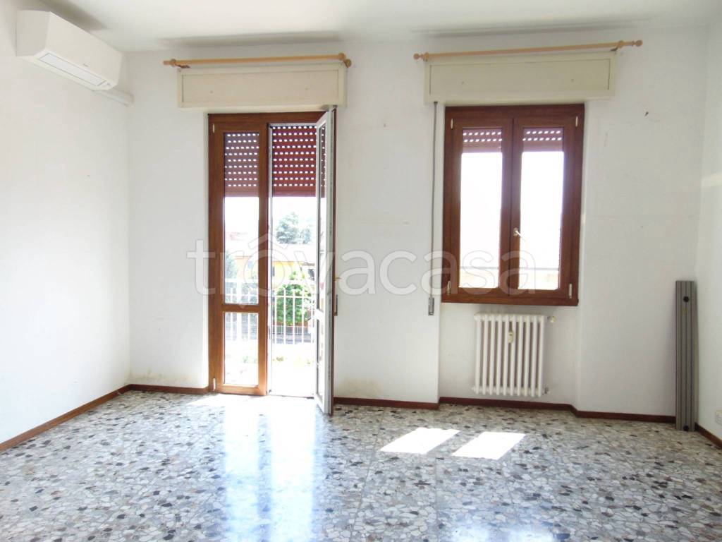 appartamento in vendita a Broni