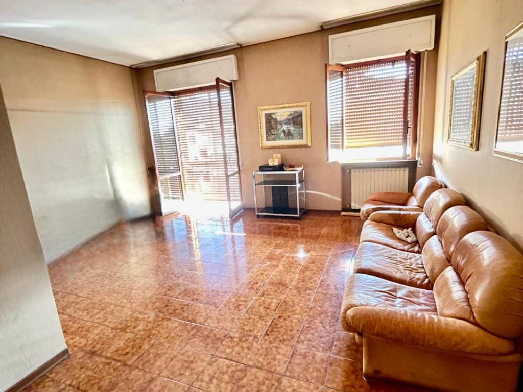 appartamento in vendita a Broni